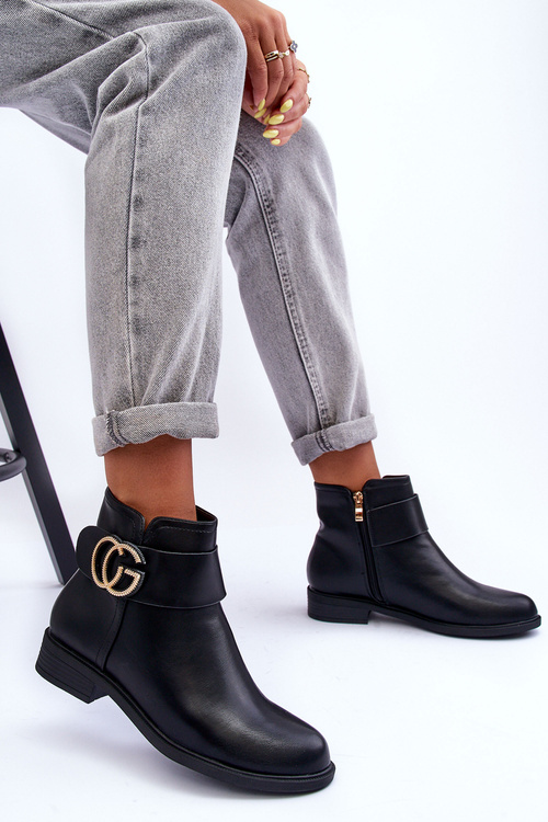 Čierne topánky Galos s dekoráciou