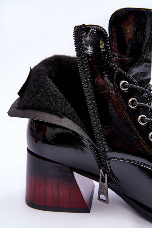 Lesklé Boty Na Podpatku Černé Luloshe