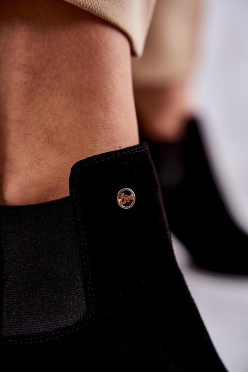 Semišové kozačky na vysokém podpatku Laura Messi 2506 černá