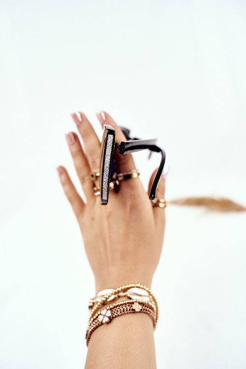 Čierne slnečné okuliare Prius PR-V26 Červené sklo