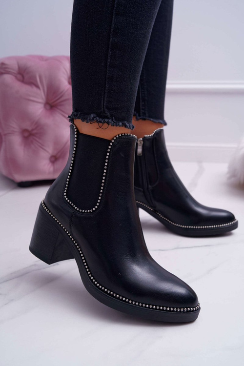 Dámske vysoké podpätky s čiernymi rytmickými kamienkami