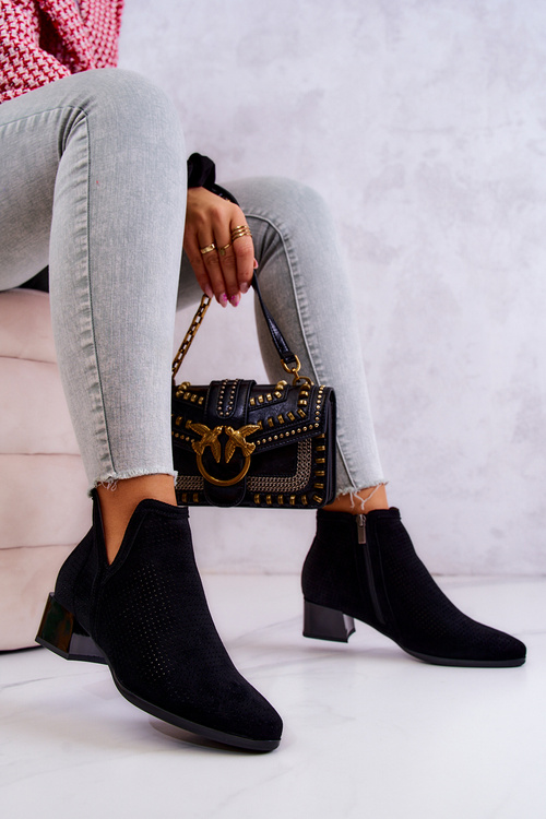 Prolamované Semišové Boty Se Zářezem Černá Carine