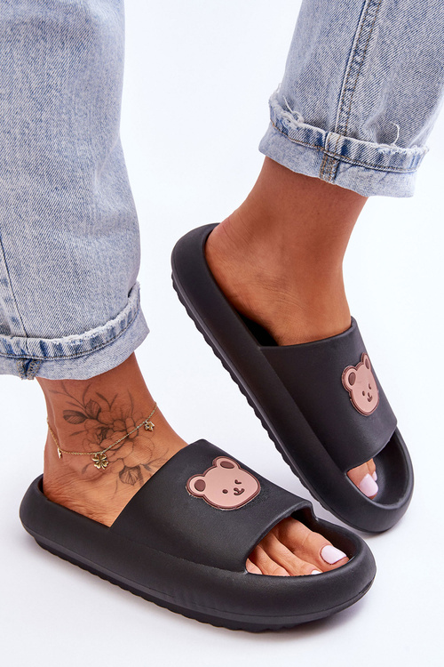 Ľahké dámske penové papuče s plyšovým medveďom čierna liata
