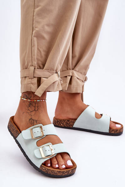 Dámska kortana mincovne pošmyknutá na korok