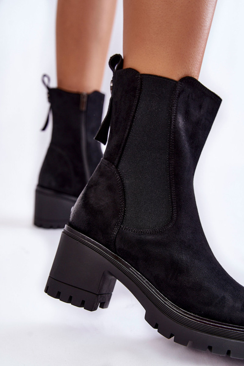 Dámské semišové kotníkové boty Černe Liris