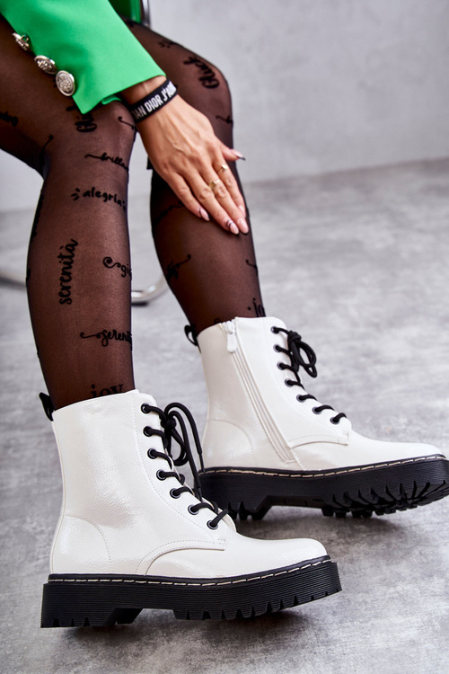 Ženský topánky biely hostiteľ