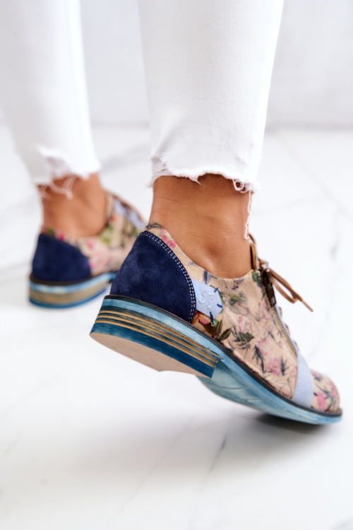 Dámska kožená topánka s kvetmi Maciejka 5096a-34 modrá