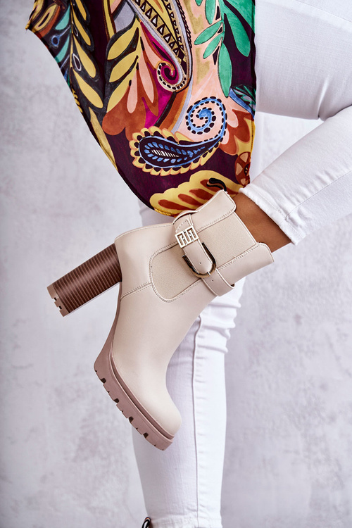 kožené kozačky na sloupku s ozdobným páskem béžové Maresol
