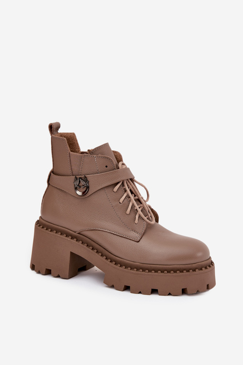 Kožené dámské kotníkové boty na klínu s ozdobným páskem zateplené Zazoo 60557 tmavě béžové