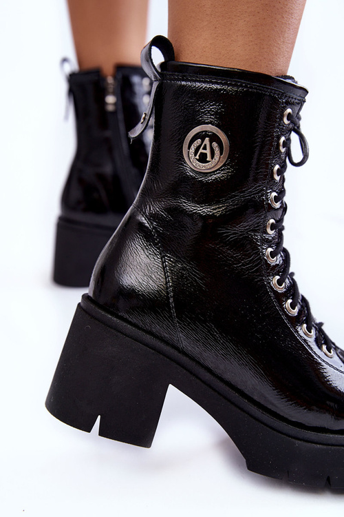 Módní kožené teplé boty na vysokém podpatku černé Illusion