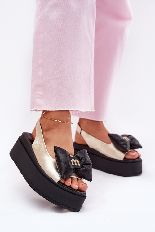 Dámské kožené sandály na platformě s mašlí CheBello 4641 zlaté-černé