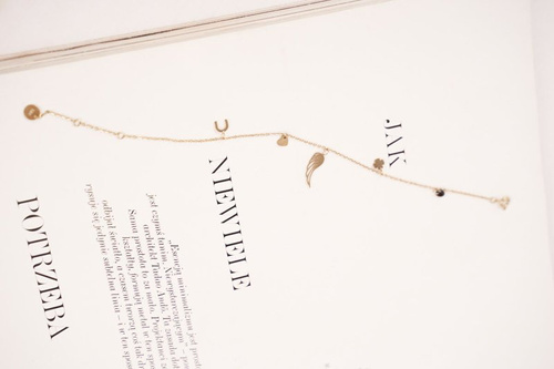 Dámska náramok Celebrity Golden Horseshoic Camilla Wing