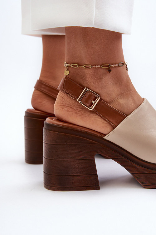 Elegantné dámske sandále z ekokože na opätku béžové Vattima