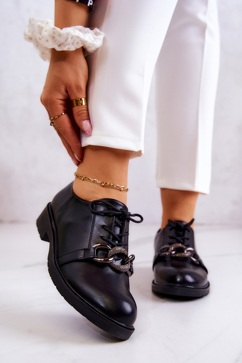 Kůže boty vázané ornamentem Black Larosa