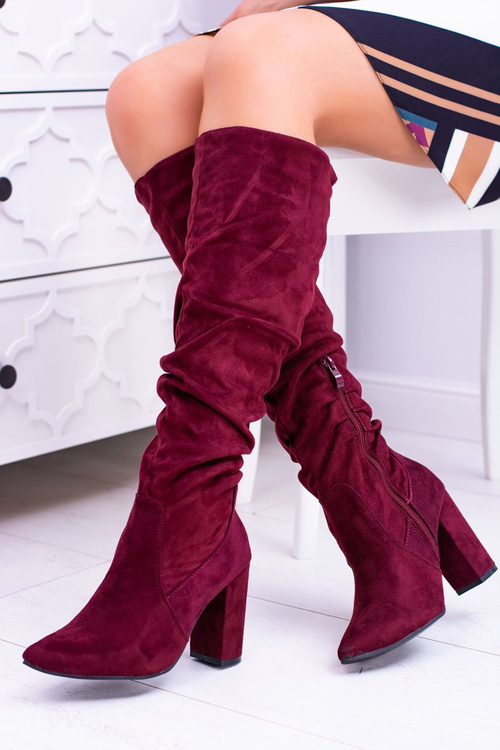 Vysoké podpätky žien v nočnej kotúče Spitz Burgundsko