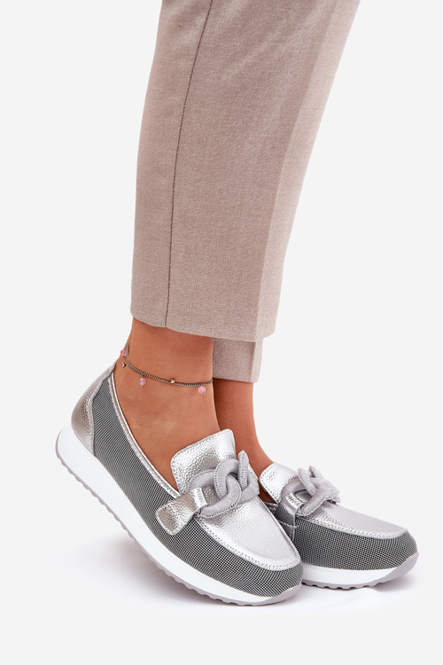 Kožené dámské mokasíny s ozdobou D&A LR51-966 stříbrné