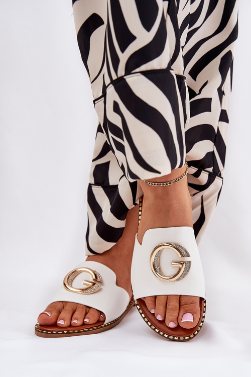 Eko Kožené Ploché Dámske Sandále S Dekoratívnym Detailom Biele Frelie