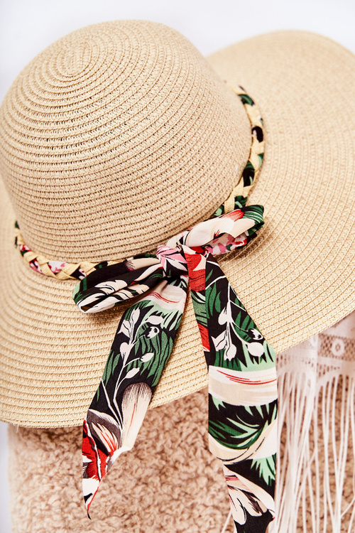 Dámsky klobúk s čiernym pásom béžou Marsela