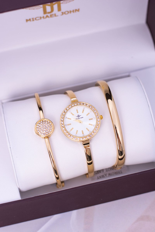 Nastavte Michael John Gold hodinky dva náramky