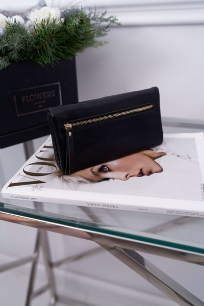 Veľké čierne dámske portfólio pre západku