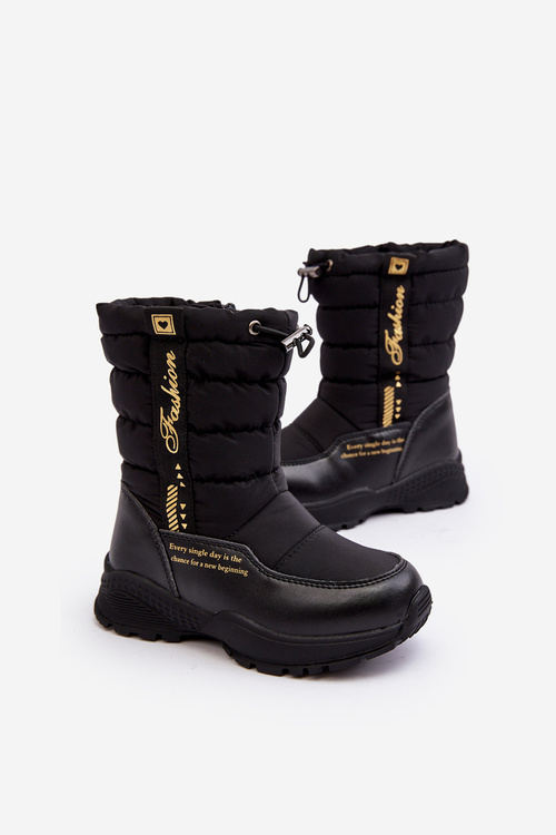 Detské snehové topánky izolované vlnou na čiernom zips