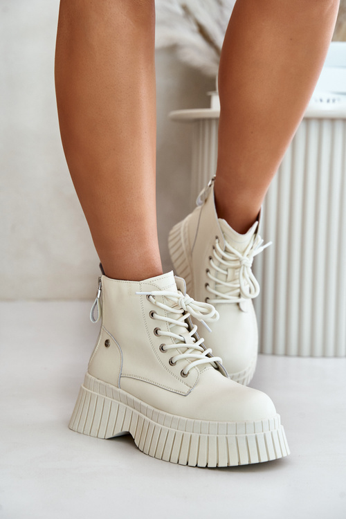 Zateplené Kožené Čižmy Na Masívnej Podošve Svetlo Béžové GOE OO2N4127