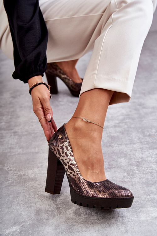 Kožené čerpadlá na poštovej hodnote Maciejka 02629-02