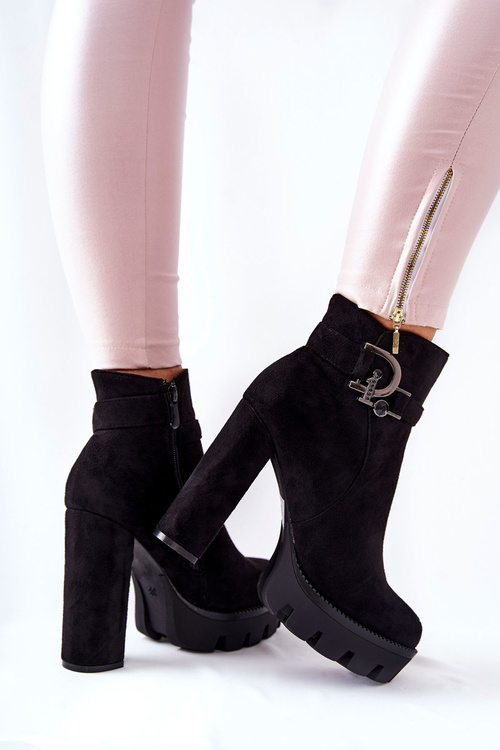 Sužné topánky s vysokým obsahom čiernej Dianne