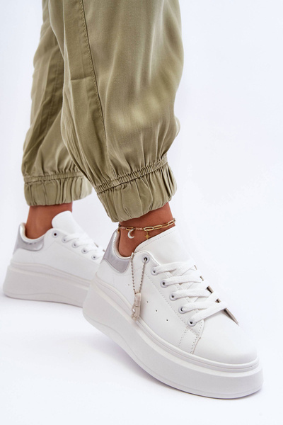 Dámske športové topánky na masívnej platforme biele a strieborné Mariell