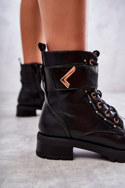 Izolované kožené hadie topánky čierna colira