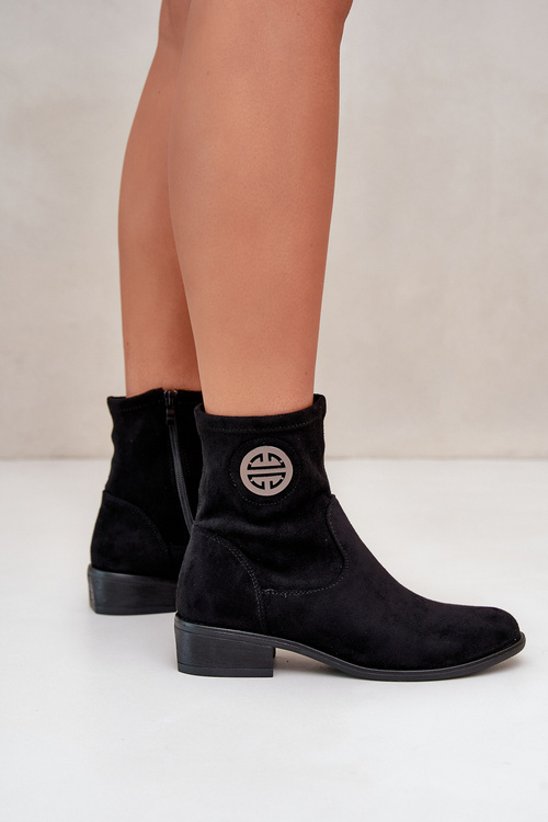 Dámske topánky na plochej podrážke s čiernym zipsom Loratie