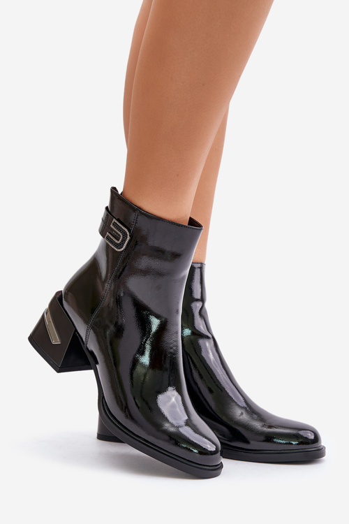 Lakované Boty Na Podpatku Zateplené Černé MR880-093