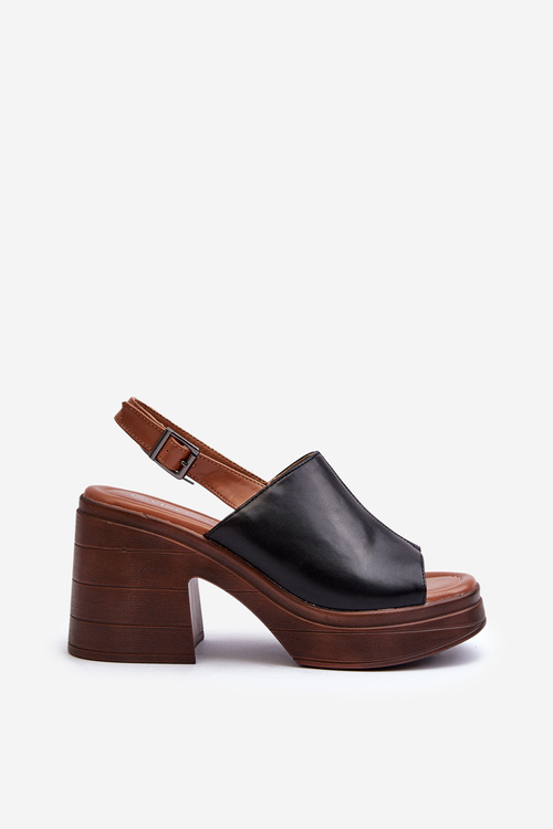 Elegantní dámské sandály z eko kůže na podpatku béžové Vattima