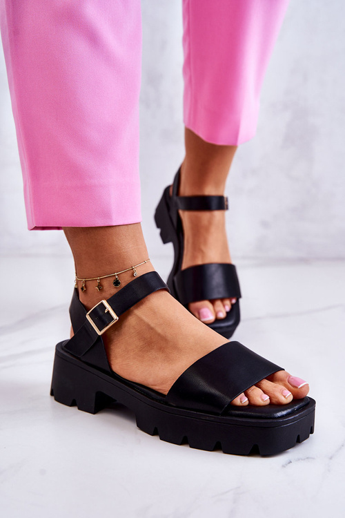 Čierne vysoké podpätky kože Sovie