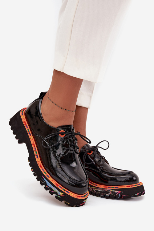 Kožené dámské lakované polobotky Artiker 57C0176 Černé