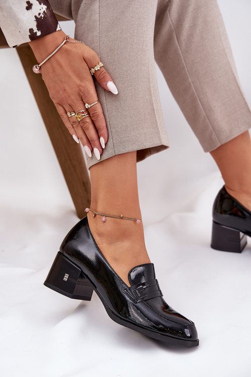 Lakovane Kožené Polobotky Dámské Na Podpatku Vinceza 18105 Černé