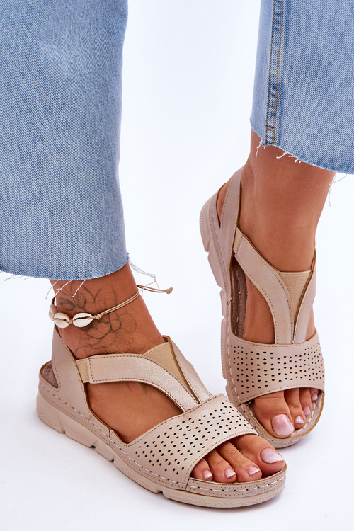 Dámske kožené sandále vkĺzli béžovú lora