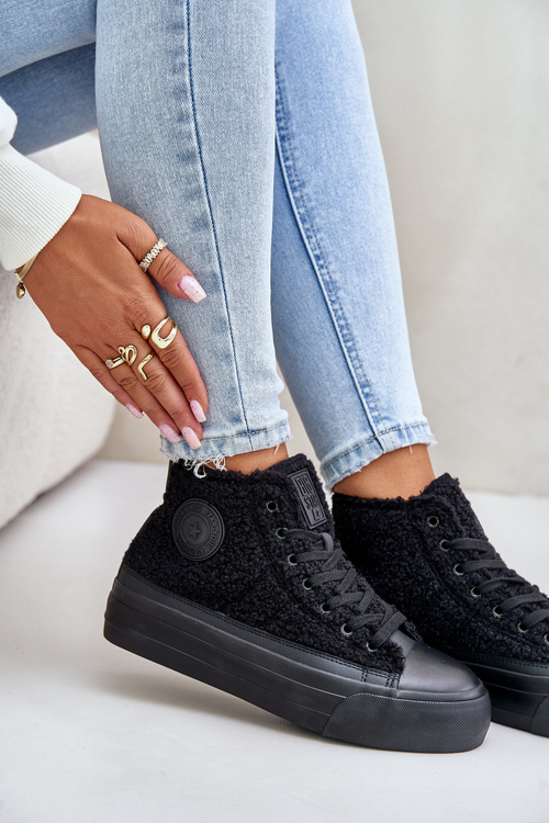 Zateplené dámské tenisky s beránkem Big Star OO274A443 černé