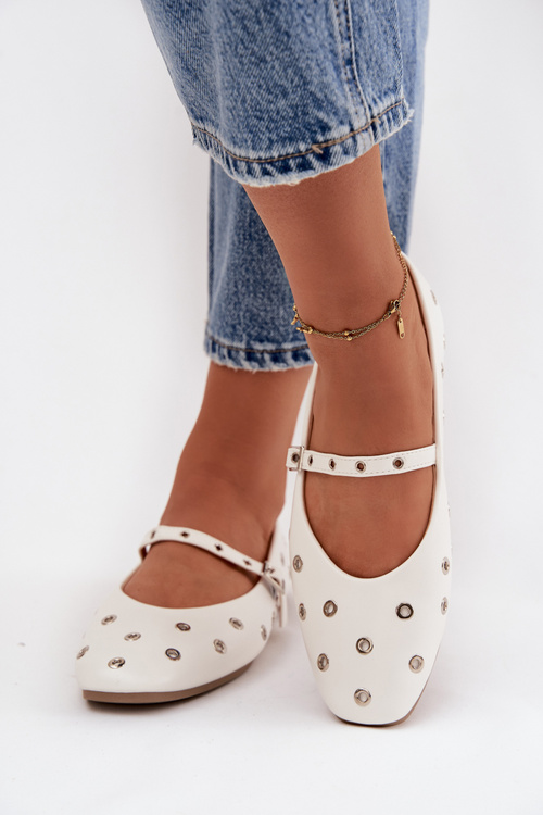 Dámske baleríny s striebornými prvkami biele Marivon