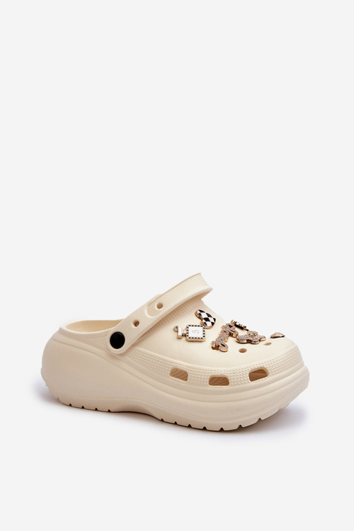 Dámske ľahké penyové sandále na hrubom podrážky s ozdobami béžové Effiora