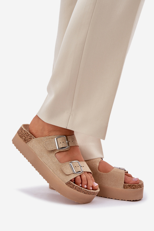 Dámské pantofle na masivní platformě s přezkami béžové Aramia