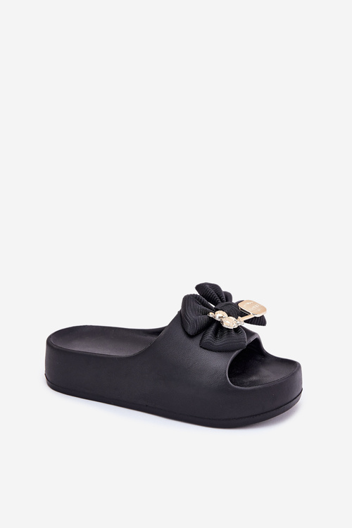 Dámske Pěnové Sandále Na Platforme S Mašľou A Brošňou Čierne Marlize