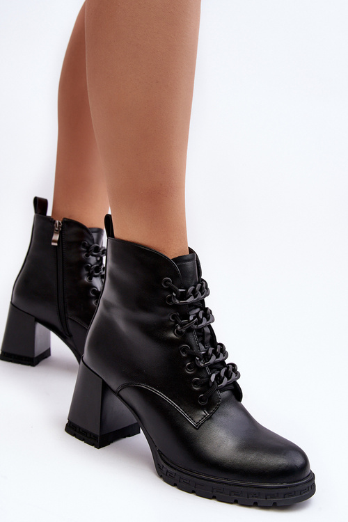 Botky Dámské Na Sloupku Šněrované D&A CR8120 Černé