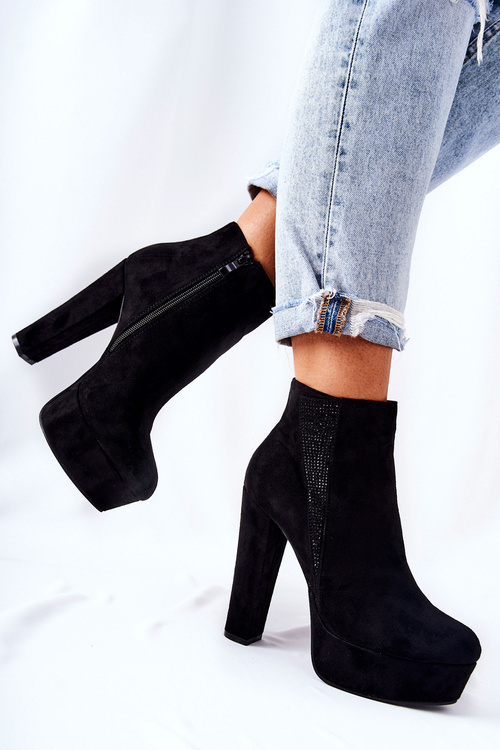 Semišové Boty Na Vysoké Podpatku Černe Sarsea