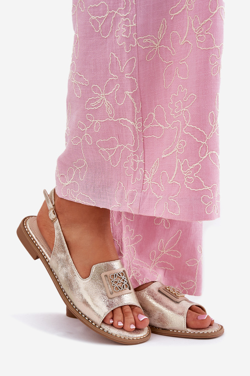 Elegantné Dámske Sandále Na Plocho S Ozdobou S.Barski KV51-082 Zlaté