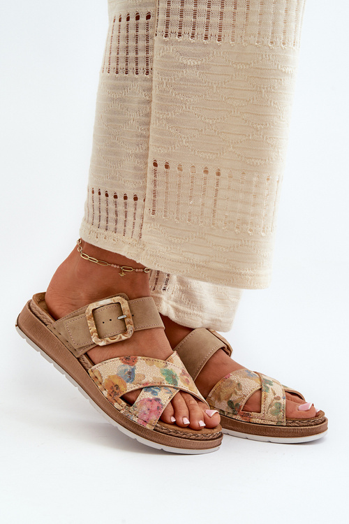 Pohodlné Dámske Papuče S Sponou V Kvete Inblu GS000051 Hnedé