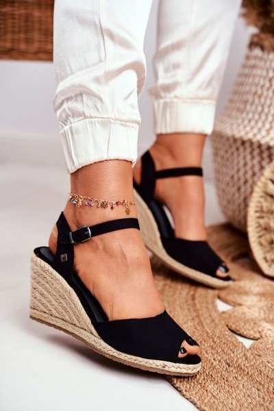 Dámske sandále na Big Star Black DD274A209 klin