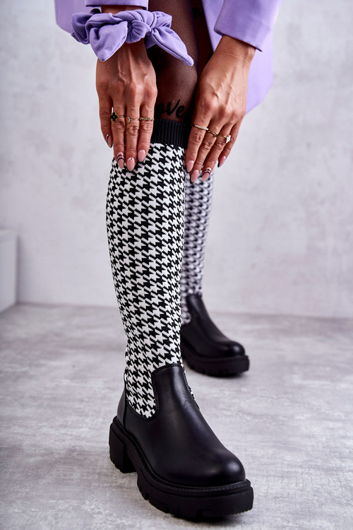 Dámske ponožkové topánky s čiernou a bielym Pepitka Avira