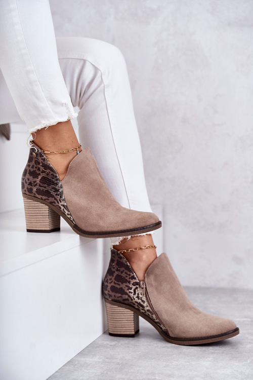 Dámské kožené kozačky na vysokém podpatku Maciejka Beige 04492-43