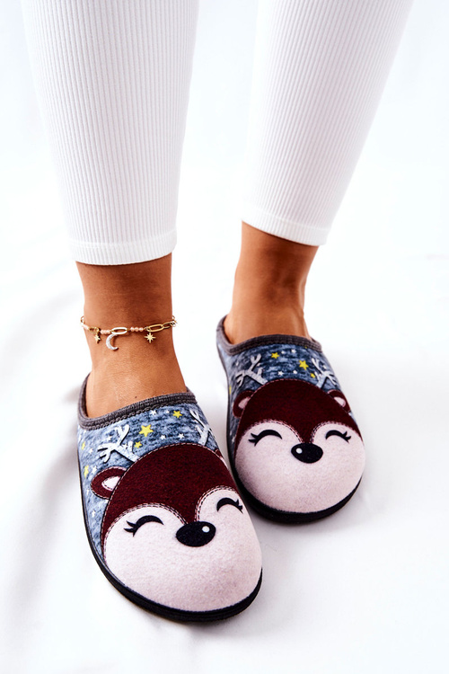 Papci izolovaný modrý taffy sob